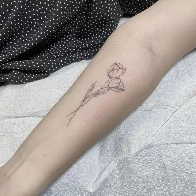 13 Simpatici Tatuaggi Piccoli Minimalisti | Mamma Sto Bene! 640_x_640_jpg