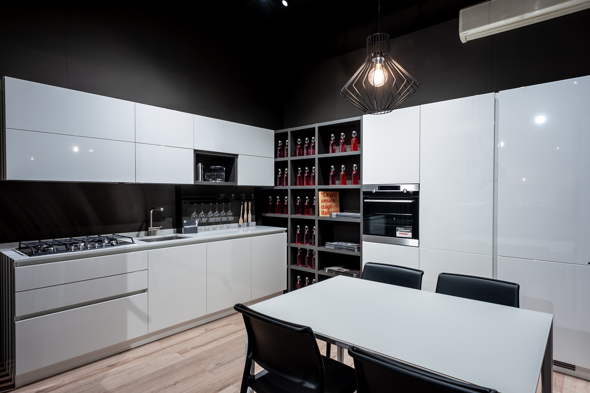 Ecco la cucina Scavolini Liberamente del nostro showroom appena