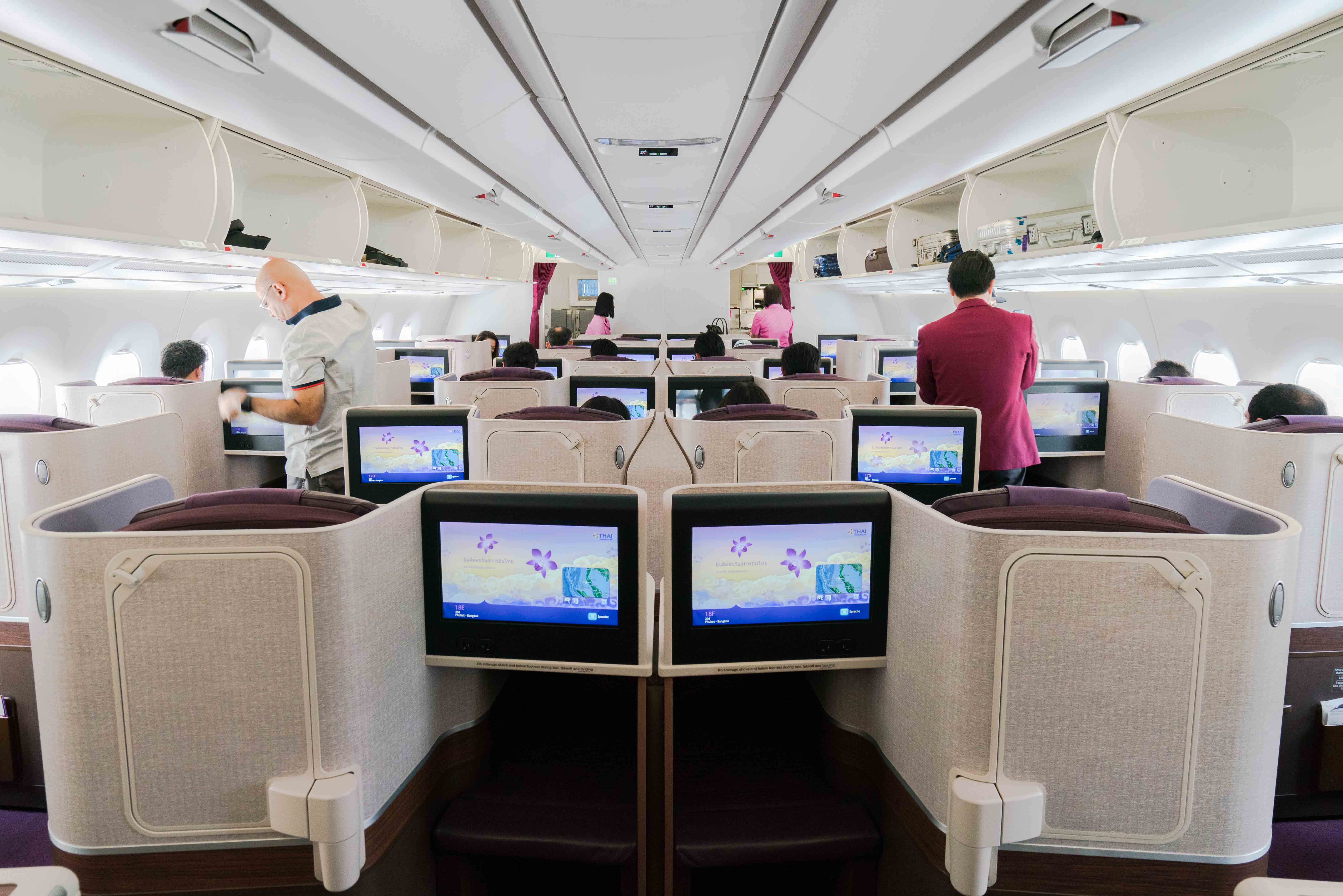 Exploring New Travel Experience Flying Thai Airways Royal Silk Class