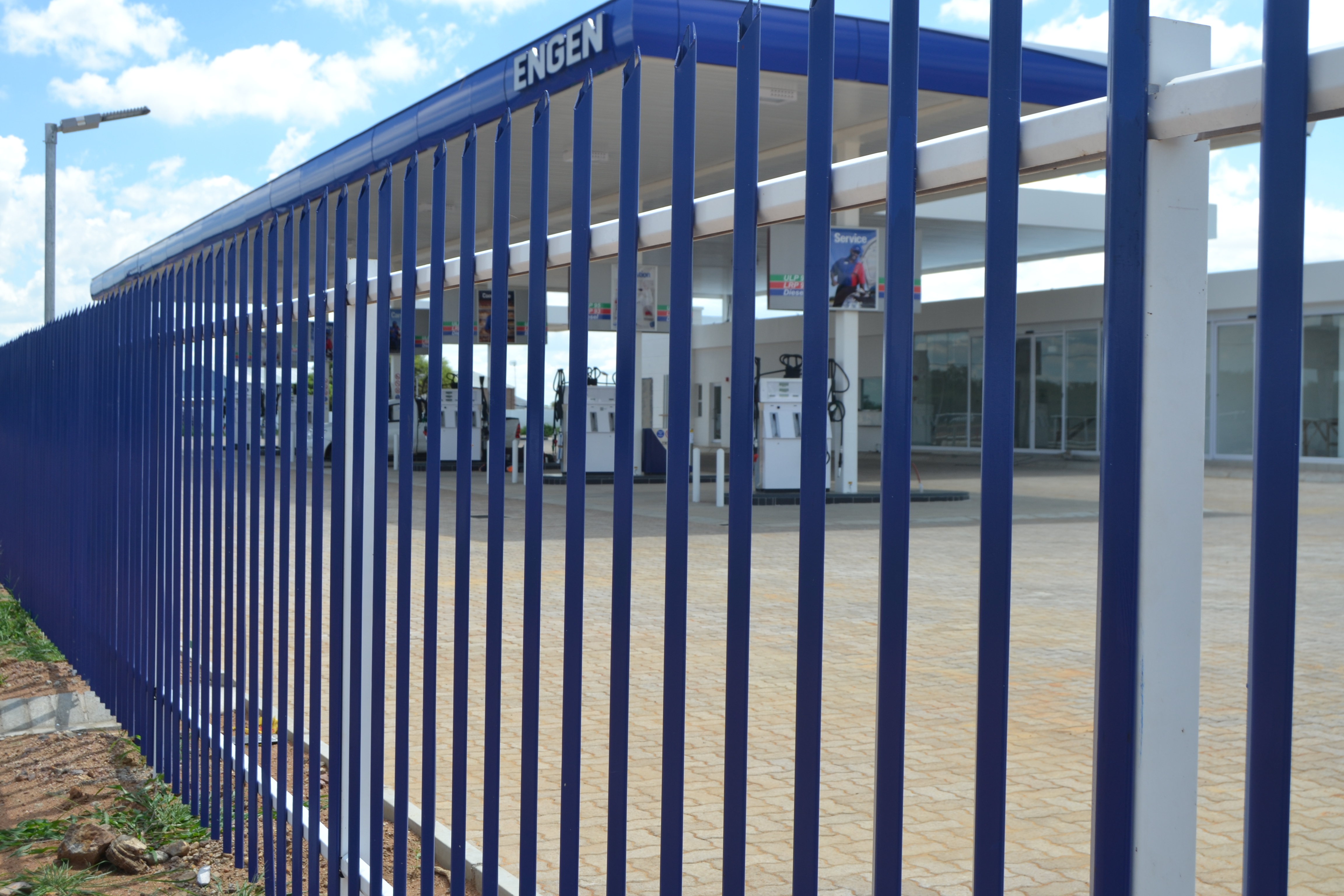 Palisade Fencing Manase