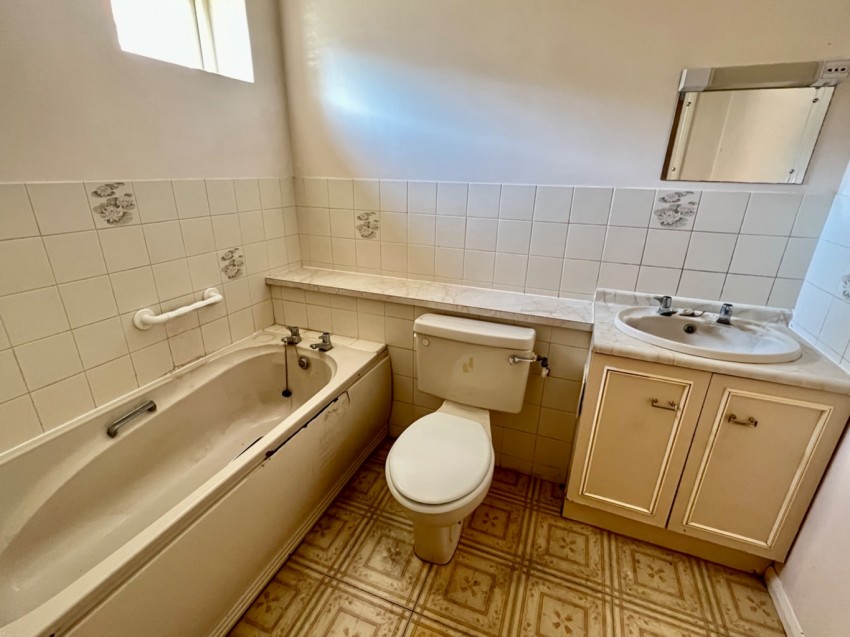 Mullender Court, Chalk Road, Gravesend, DA12, 1 bedroom, Apartment