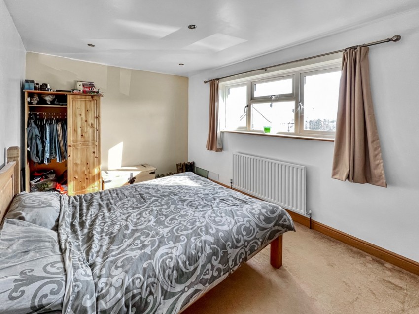 Wilberforce Way, Gravesend, Kent, DA12, 2 bedroom, SemiDetached
