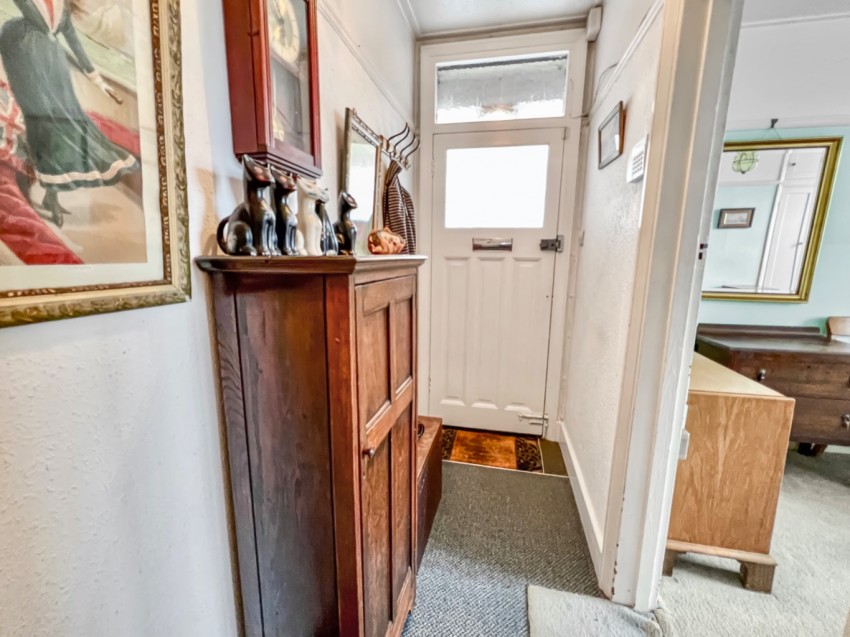 Portland Avenue, Gravesend, Kent, DA12, 2 bedroom, SemiDetached Bungalow