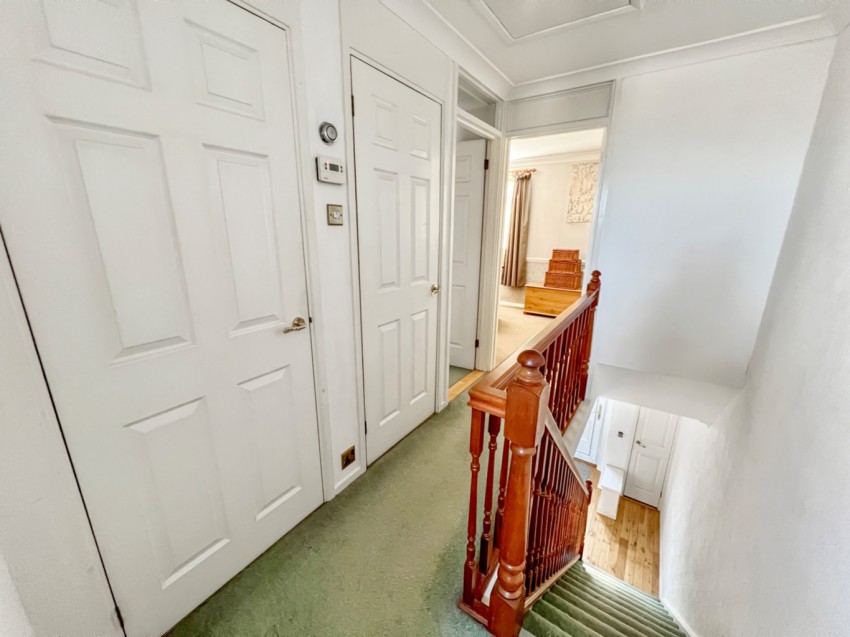 Mackenzie Way, Gravesend, Kent, DA12 5UH, 2 bedroom, Terraced