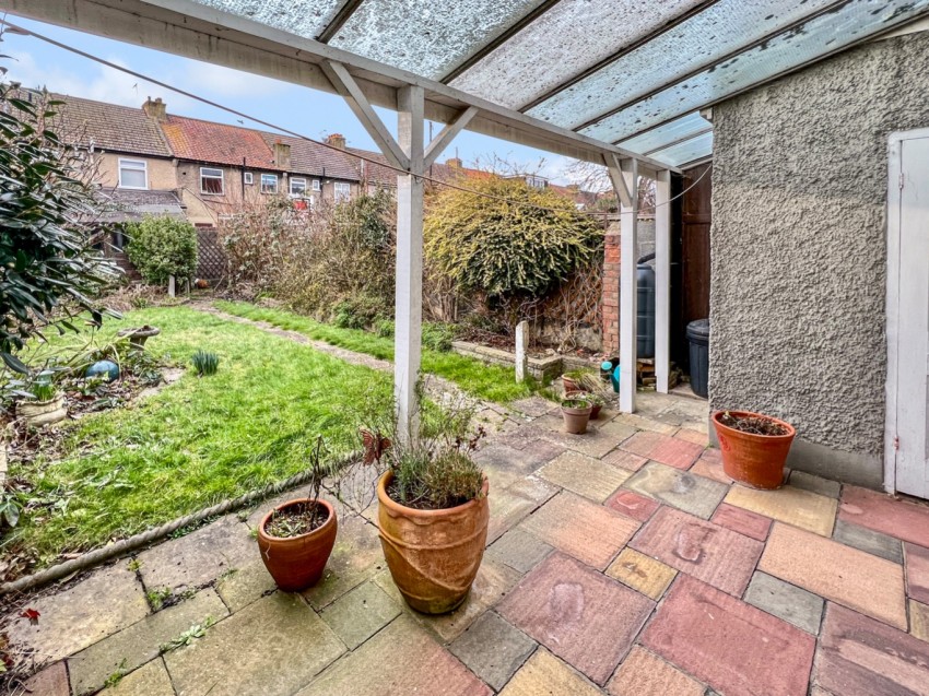 Trosley Avenue, Gravesend, Kent, DA11, 3 bedroom, Terraced