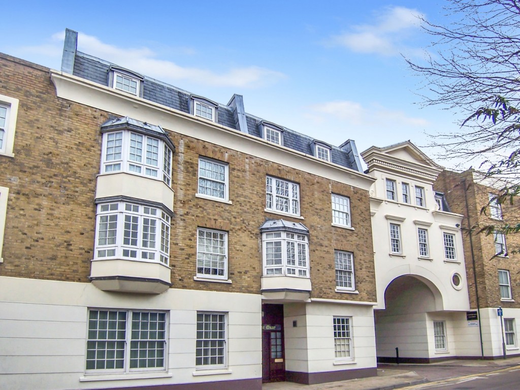 Melbourne Quays, West Street, Gravesend, Kent, DA11 0BX, 2 bedroom