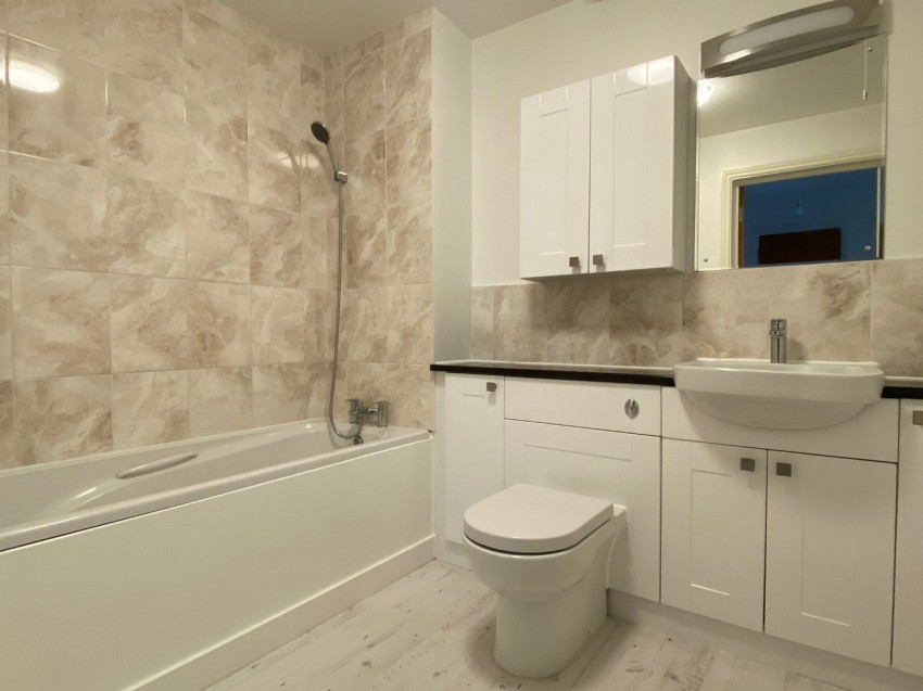 Baltic Wharf, Clifton Marine Parade, Gravesend, Kent, DA11 0DR, 2