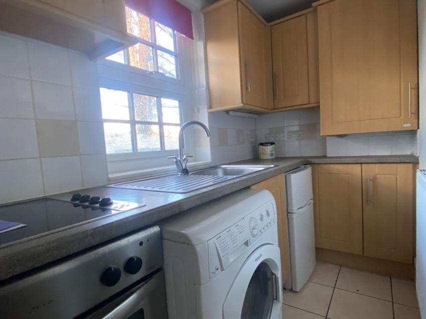 Albion Road, Gravesend, Kent, DA12 2SR, 1 bedroom, Apartment