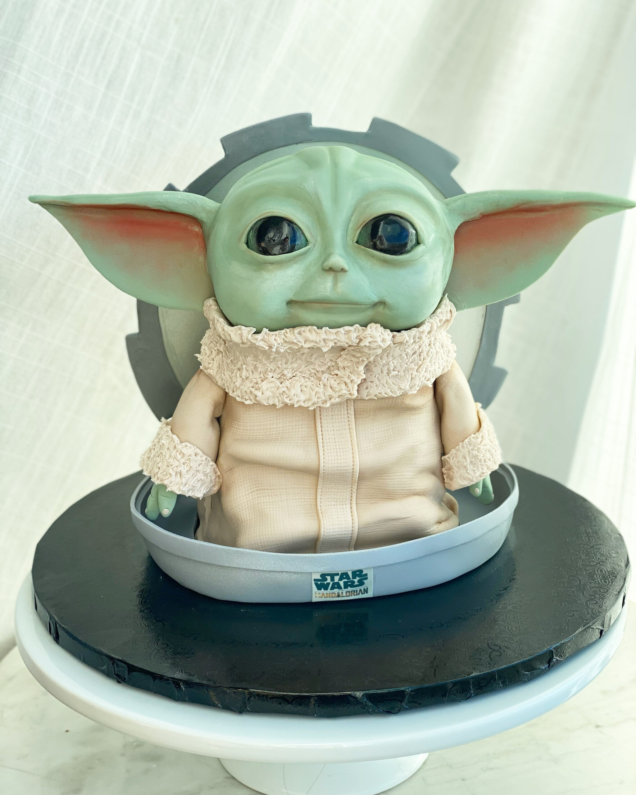 Baby Yoda, Grogu Cake Mandy’s Custom Cakes