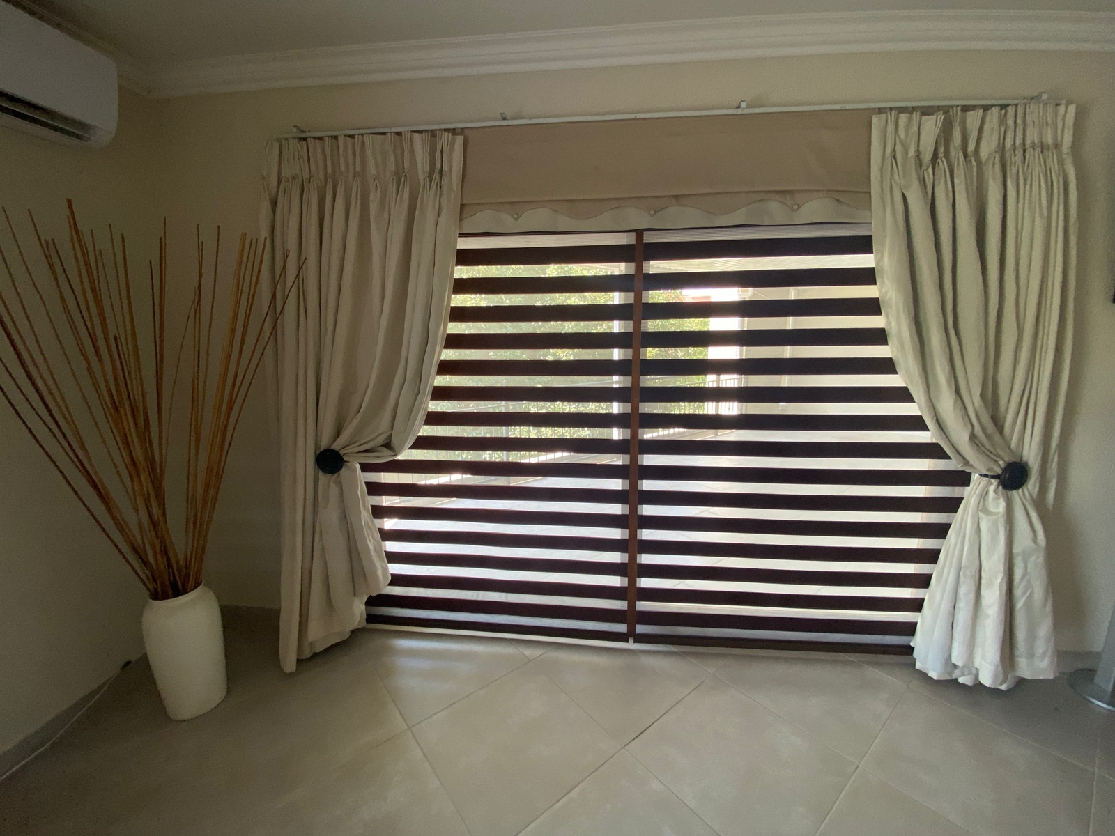 Blind Cleaning Hacks You Need to Know