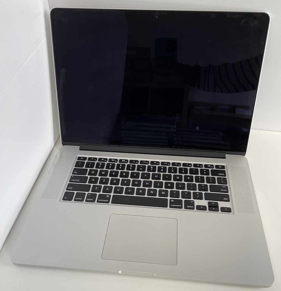 Apple MacBook Pro Retina A1398