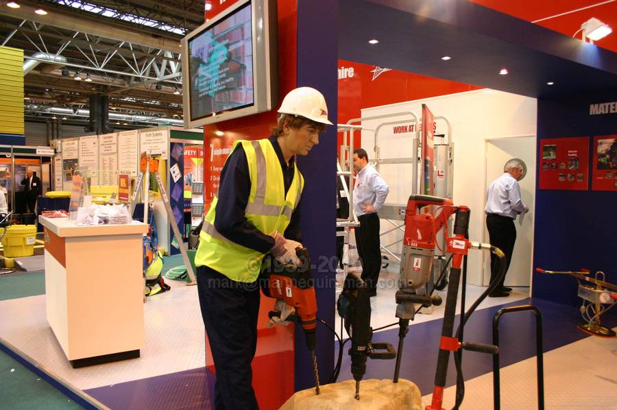 Mannequin man at the Safety & Health Expo 2004 on the Speedy Hire stand