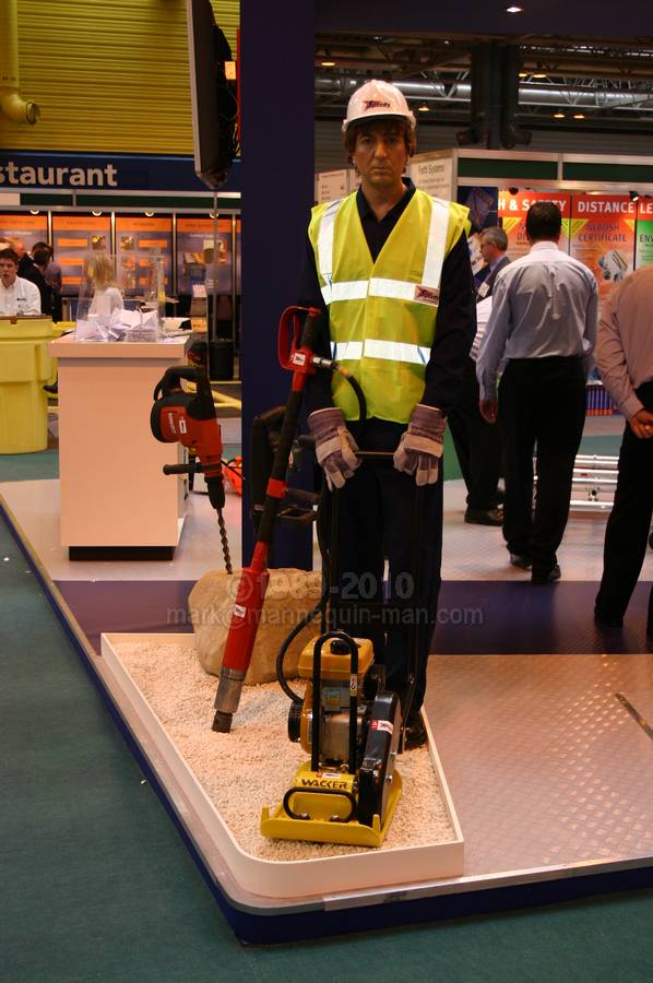 Mannequin man at the Safety & Health Expo 2004 on the Speedy Hire stand