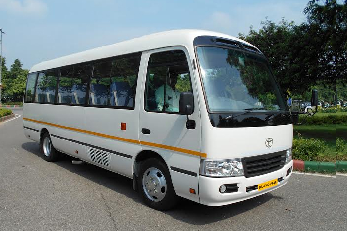 Luxury Coach on Hire in Delhi Luxury Bus on Hire in India