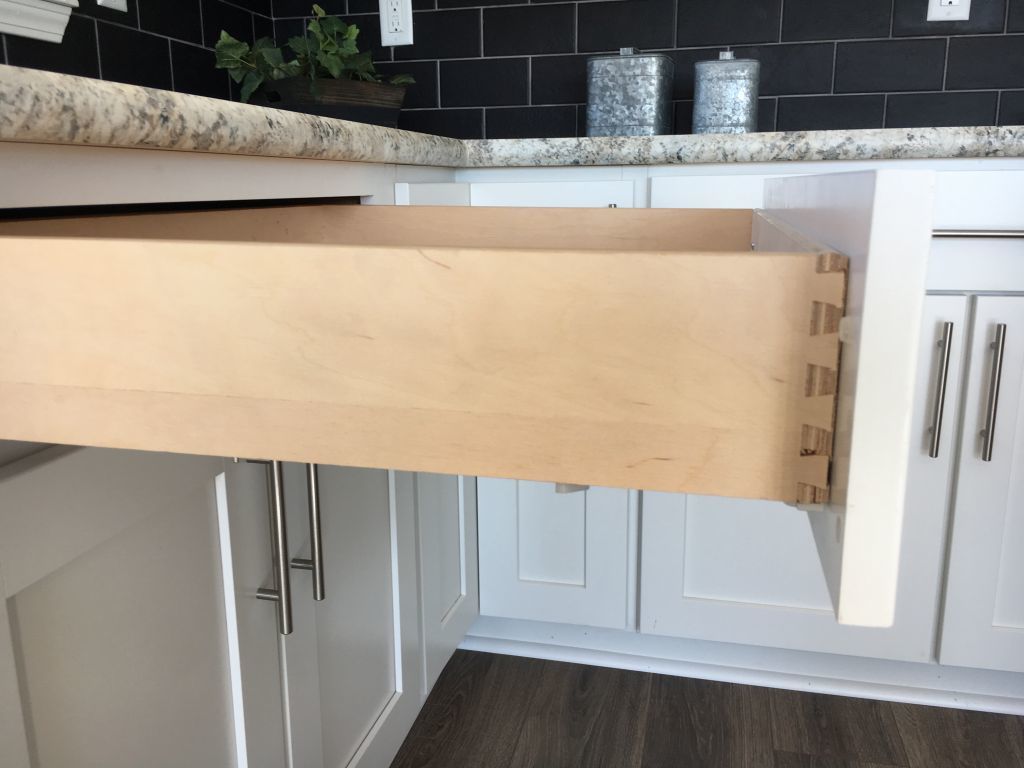 Dovetail Drawers with Undermount Drawer Guides Modular Homes by