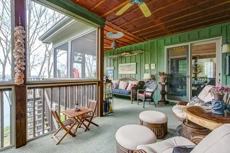 Freeman / Williams Lake House at Cedar Creek Yacht Club Manous Design