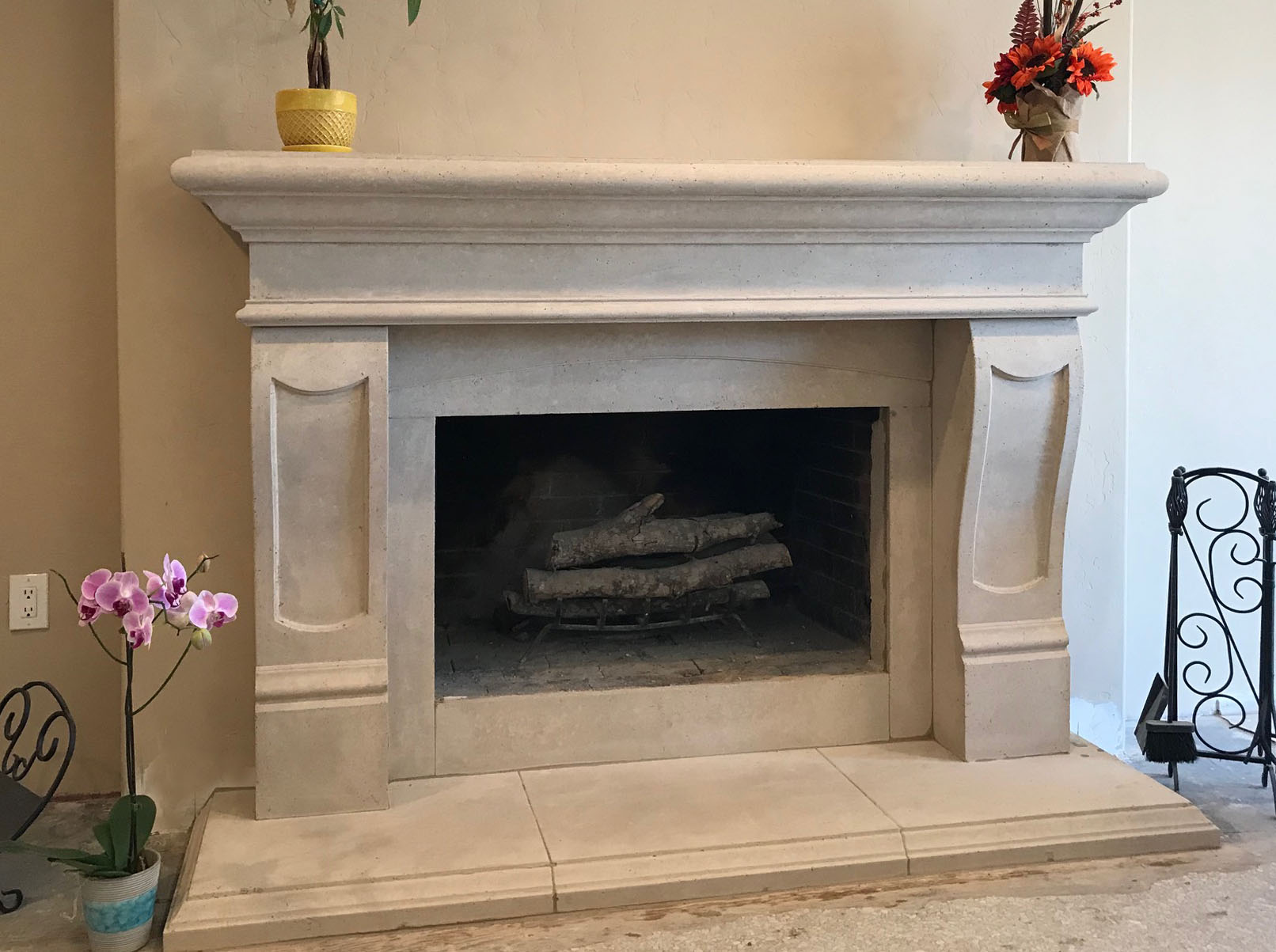 Fireplace Mantels FM066, Fireplace surrounds, Iron Fireplace Doors and