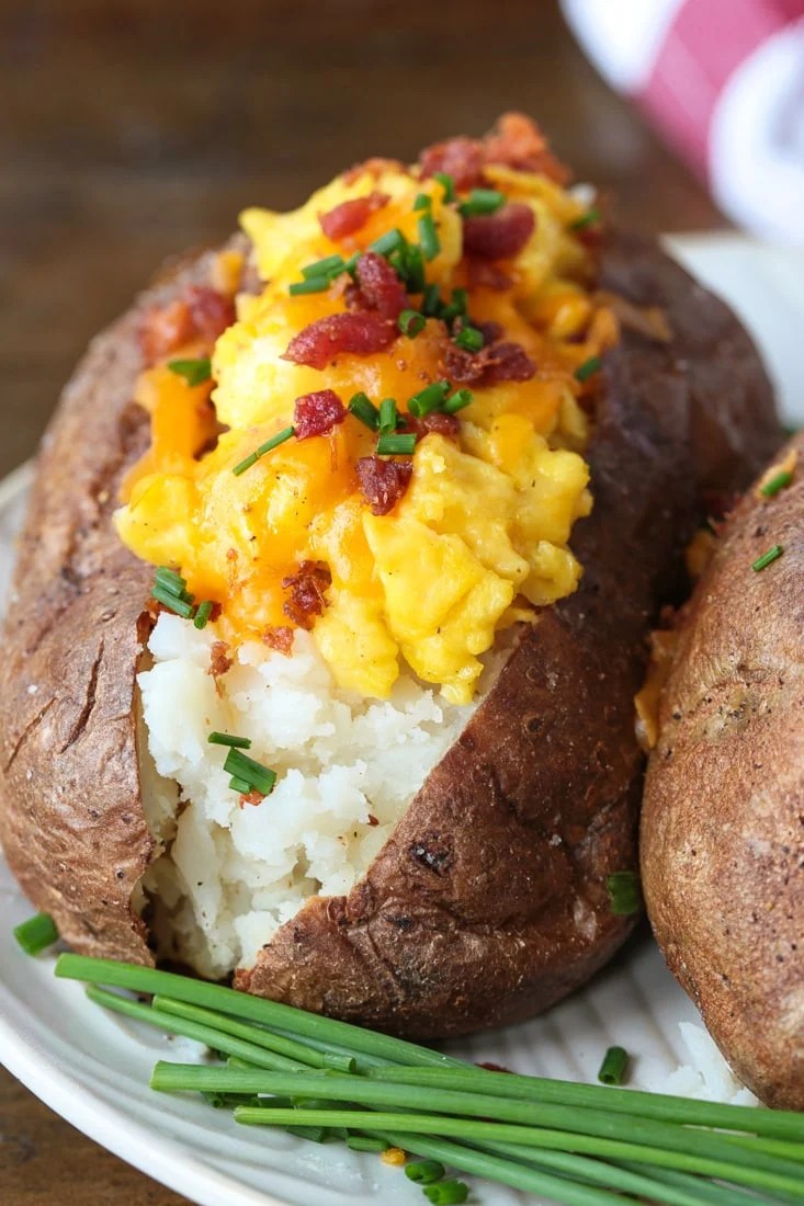 Breakfast Baked Potatoes Mantitlement