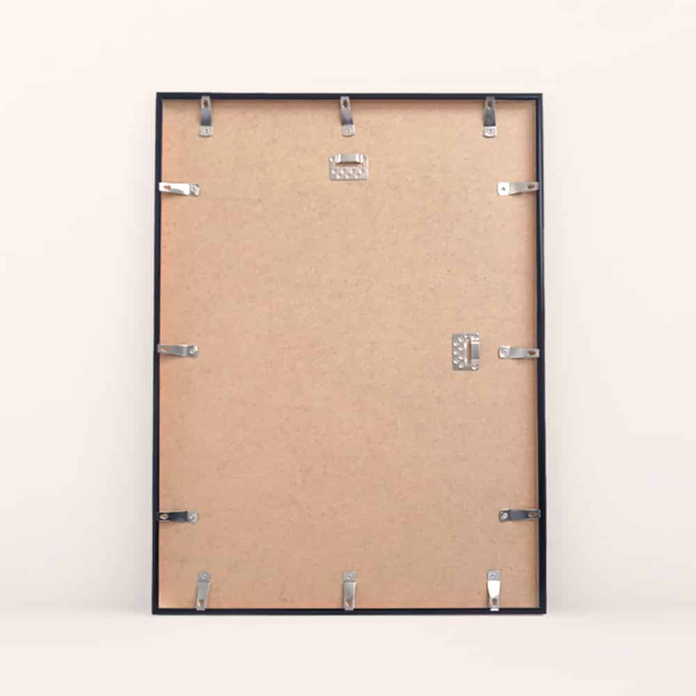 Black Metal Frame Mapiful