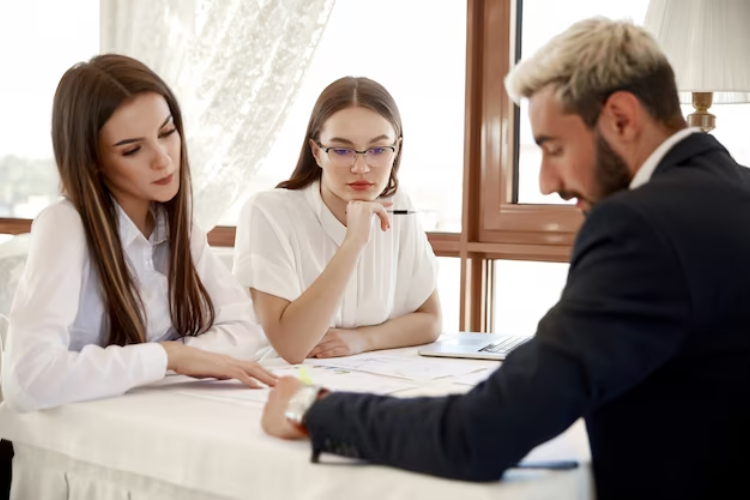 Benefits Of Investing In A Professional Divorce Lawyer