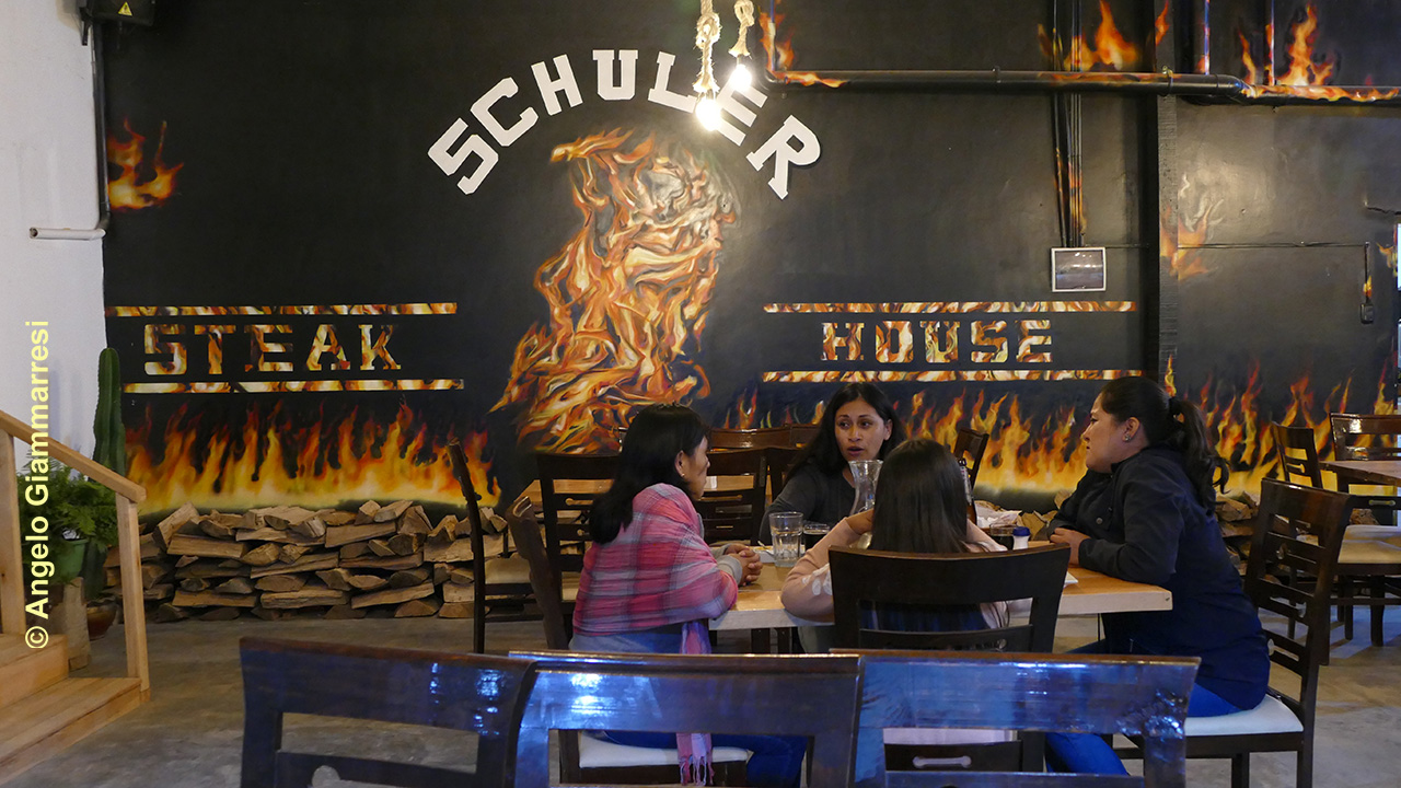 PERU VILLA RICA Steak House Schuler