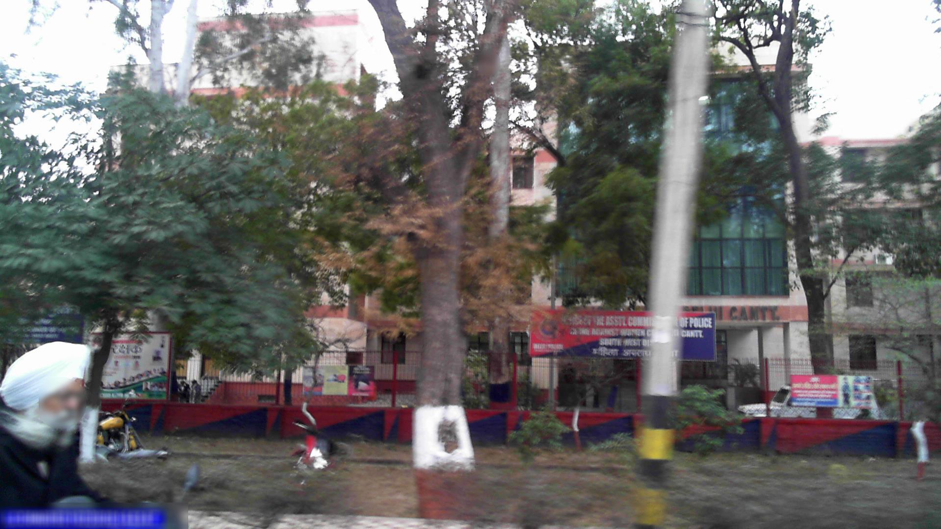 Assistant Commissioner of Police, Sadar Bazar, Delhi Cantt Residential