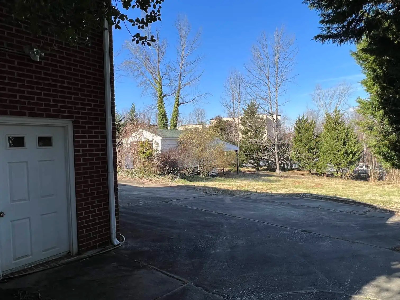 1317 New Garden Road, Greensboro, NC 27410 Marathon Property