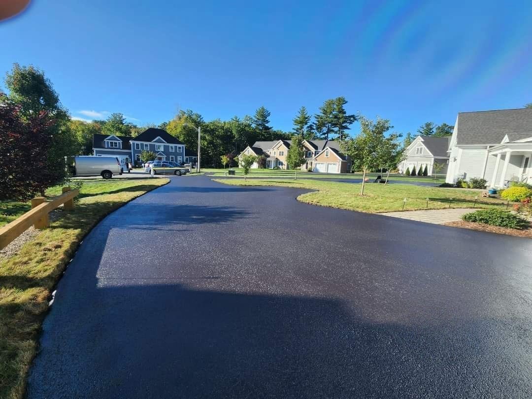 Marcelo Solutions Asphalt Sealcoating, Crack Filling, Patching