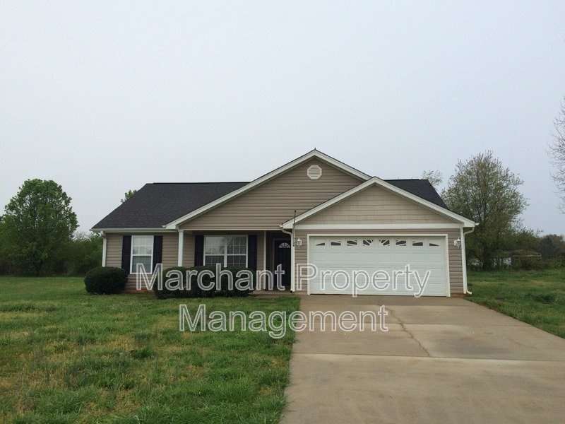 104 Wild Turkey Road Williamston, SC 29697 Marchant Property