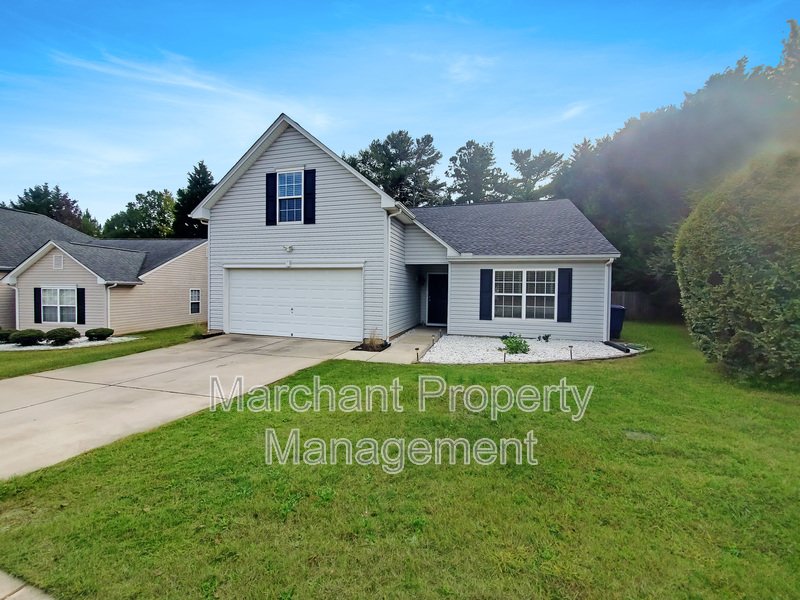 2 Acacia Drive Simpsonville, SC 29681 Marchant Property Management, LLC