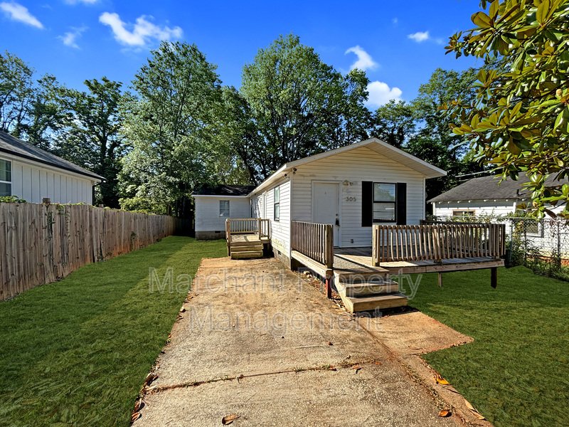 305 Maloy Street Greenville, SC 296013930 Marchant Property