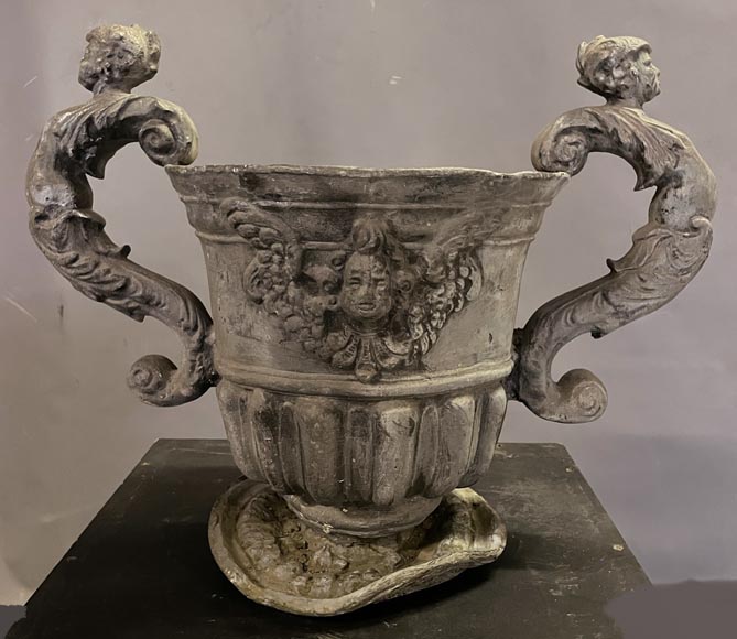 Vase en plomb de style baroque anglais, Fonderie Bulbeck, XIXe siècle