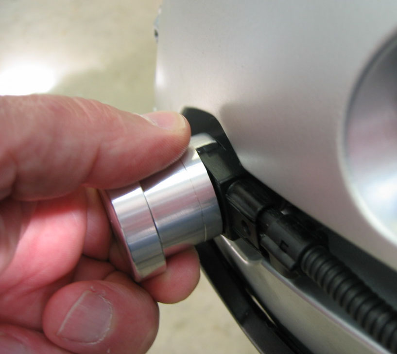 Bmw coilover spark plug cap removal tool