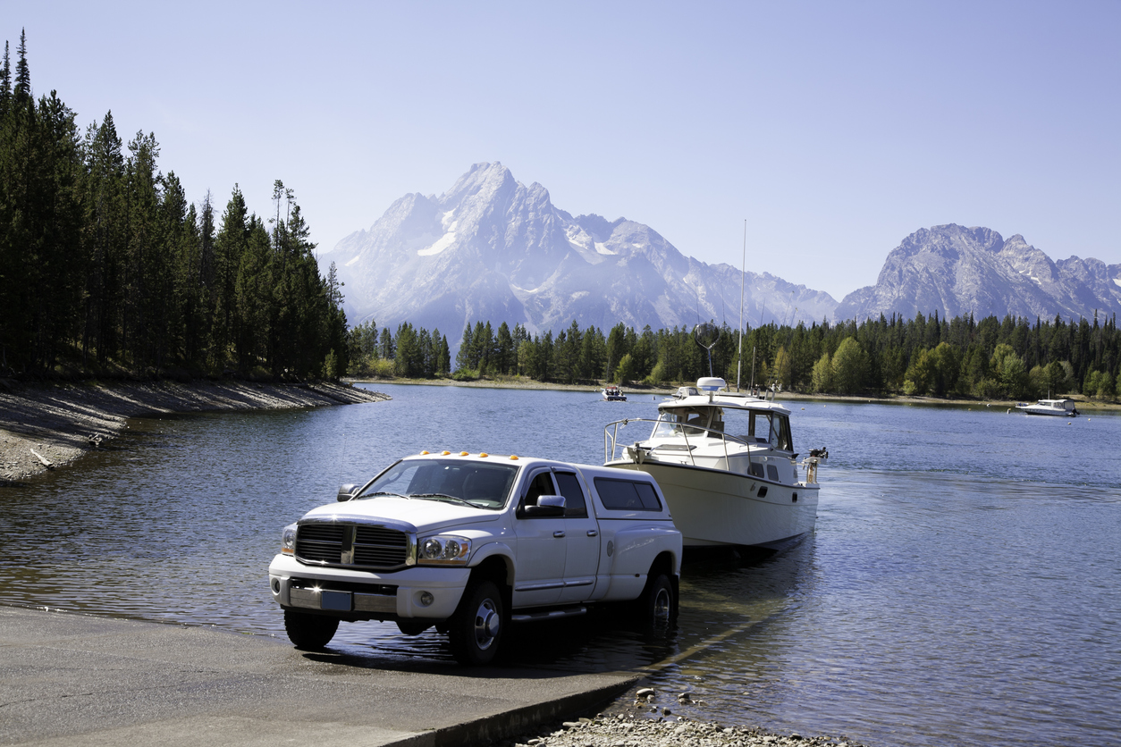 Essentials Boat Trailering Tips Mariners General Insurance Group