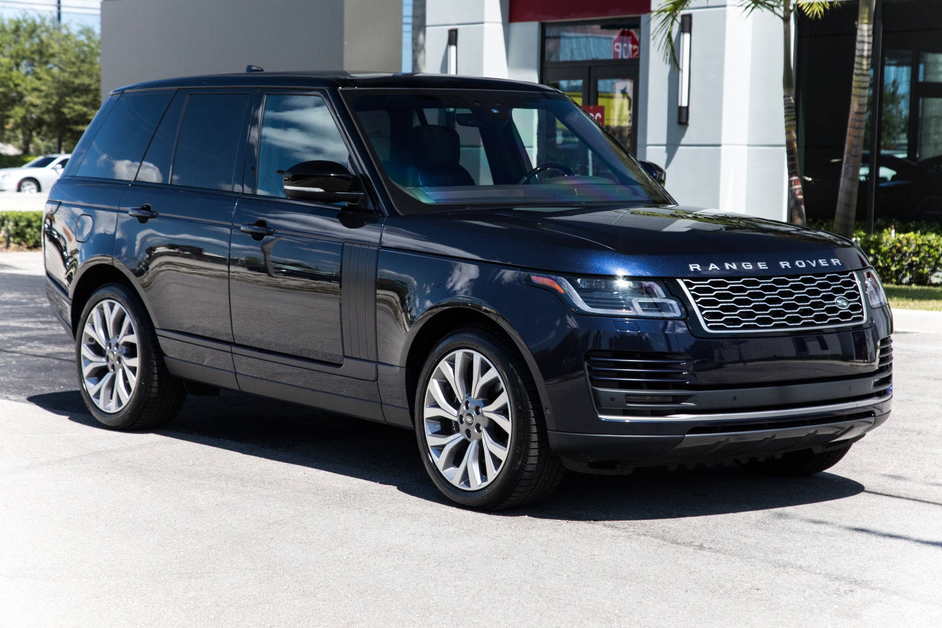 Used 2019 Land Rover Range Rover Supercharged For Sale (104,900