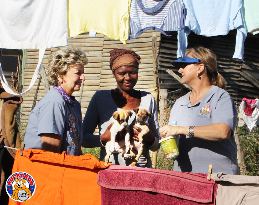 Marlene Neumann's Buckaroo Charity helps dogs in the Cintsa township