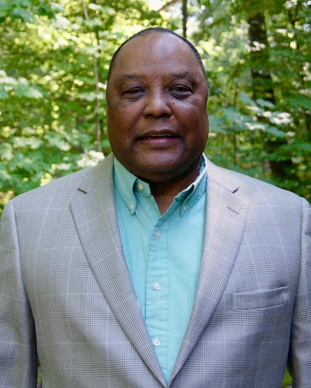 Dr. Cicero M. Fain, IIII Office of Academic Affairs