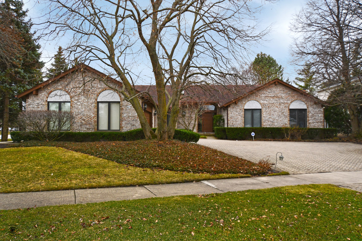 2803 Woodmere Drive, Northbrook, IL 60062 Glenview, Illinois Homes