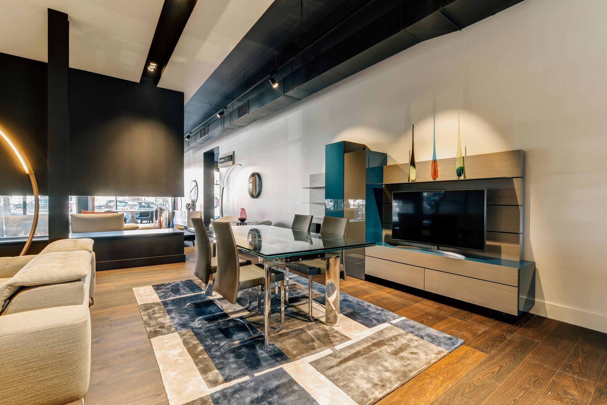 Roche Bobois Martos Engineering