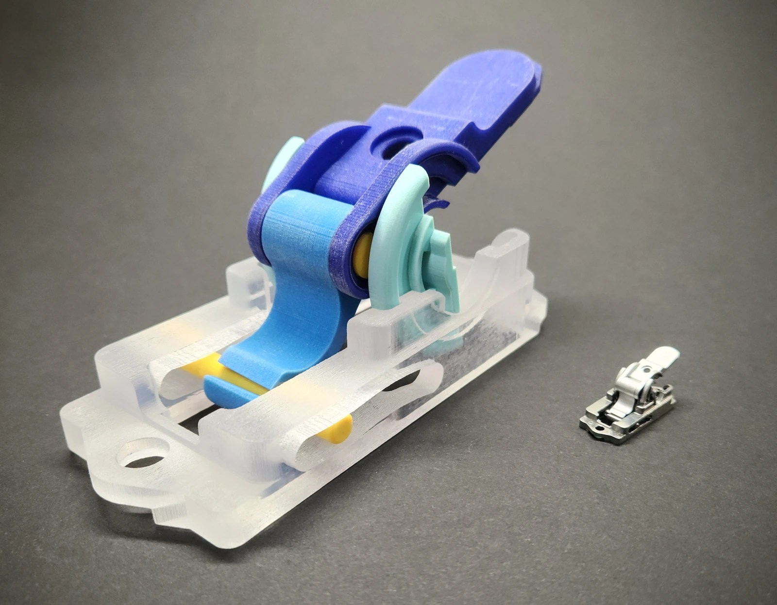 インクジェット3Dプリンターの原理と特徴とは？ 仕組みやメリット、選び方のポイントについて解説 INSIGHT HUB