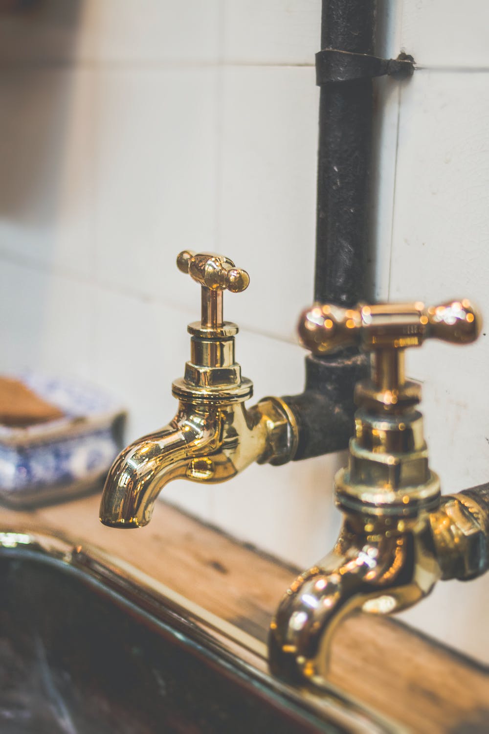 Plumbing Problems How To Shut Off Your Home's Main Water Valve