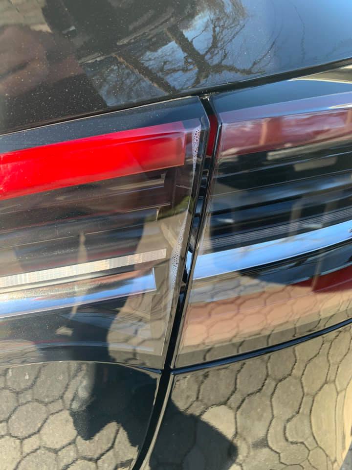 Model 3 Tail Light Condensation