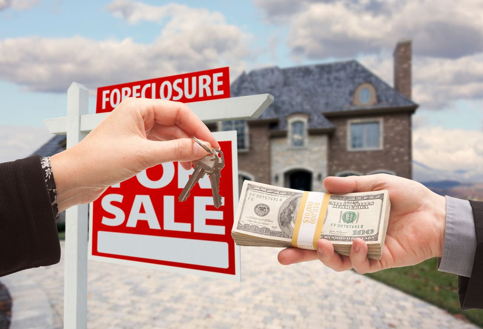 4 Risks of Buying a Foreclosed Home and How to Mitigate Them Mashvisor