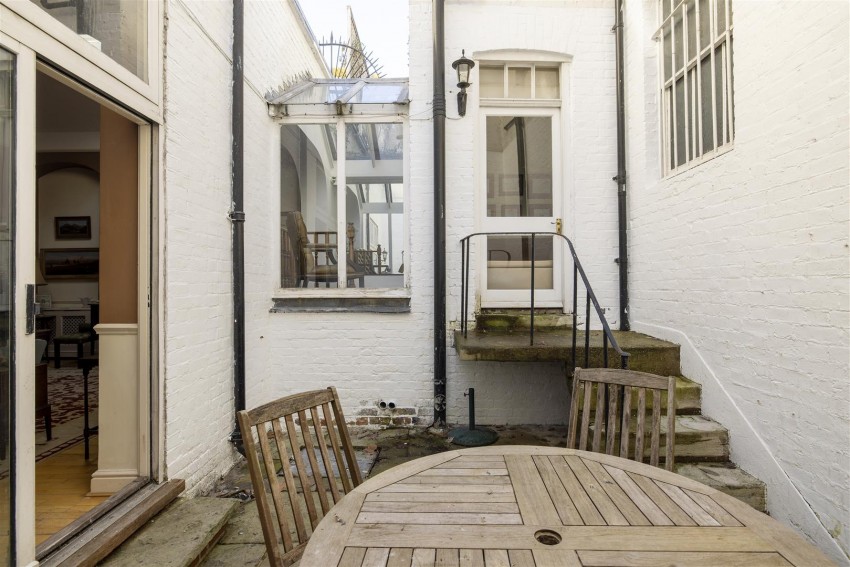 Eccleston Square, Pimlico SW1, 9 bedroom, House Townhouse