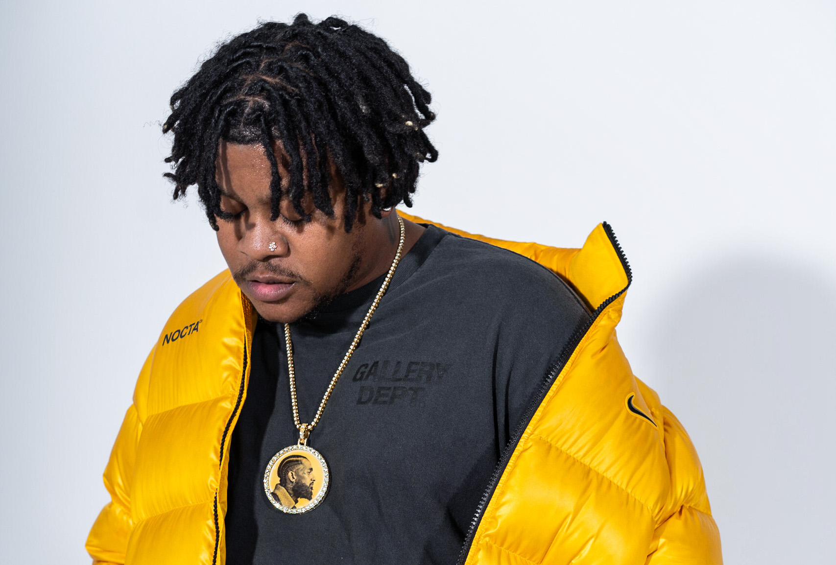 Bino Rideaux The Masquerade