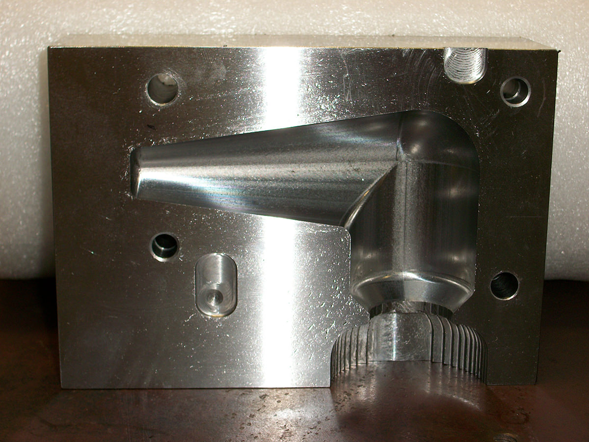 Thermoforming & Wax Injection Molds Our Services