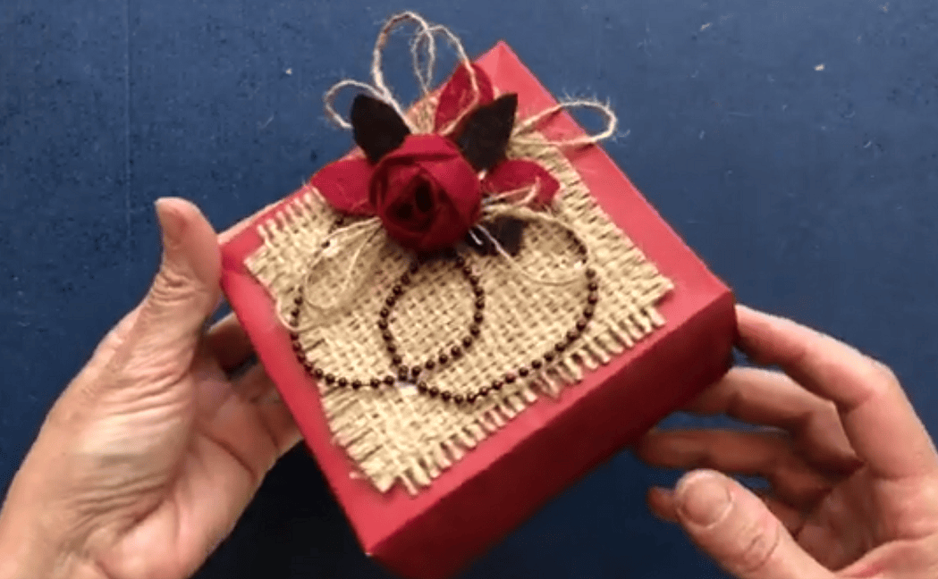 DIY n. 4- Scatola decorata