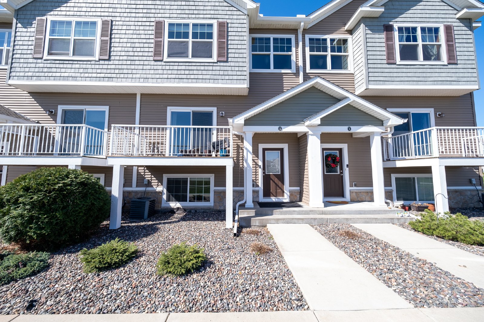 1988 Commonwealth Blvd., Unit 2 Chanhassen, MN 55317 Mauzy Properties