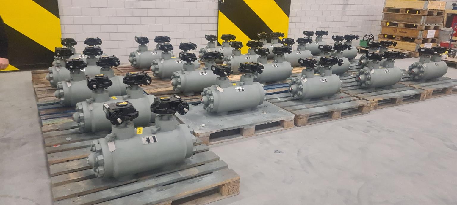 API6A 6a 10000 Ball Valves Maverick Valves