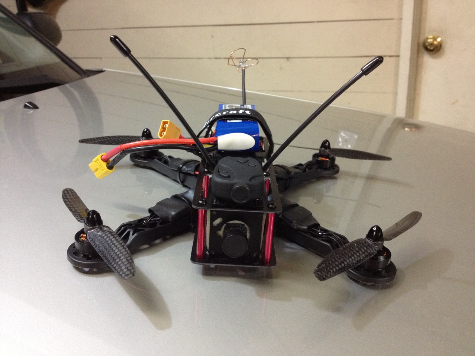 Quadcopter Video Over Gas Works Park, Seattle MAVROMATIC